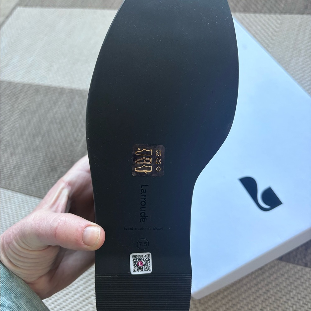 Larroude Suki Platform Loafer - Picture 7 of 7